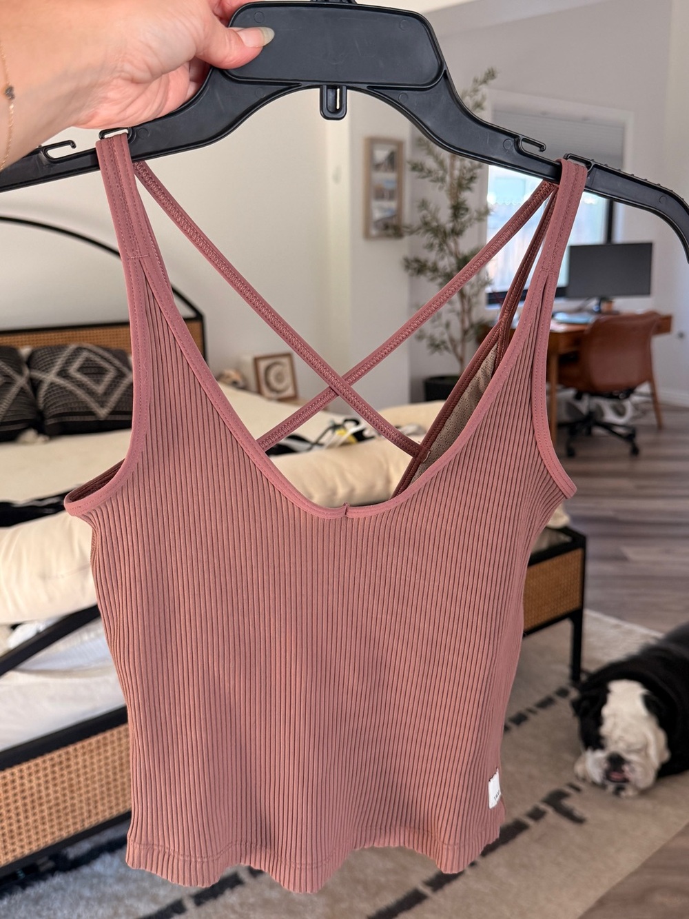 Vuori Ribbed Crossback Tank Top - Mauve - Picture 4 of 7